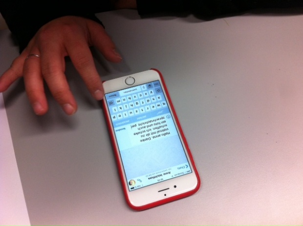 Fabienne Villiger schreibt eine Nachricht an die Webmasterin